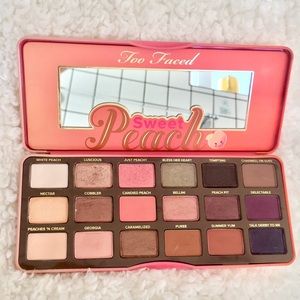 Too Faced “Sweet Peach” Eyeshadow Palette